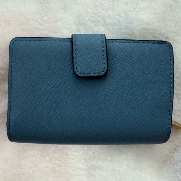 MK leather wallet - Picture 2 of 6